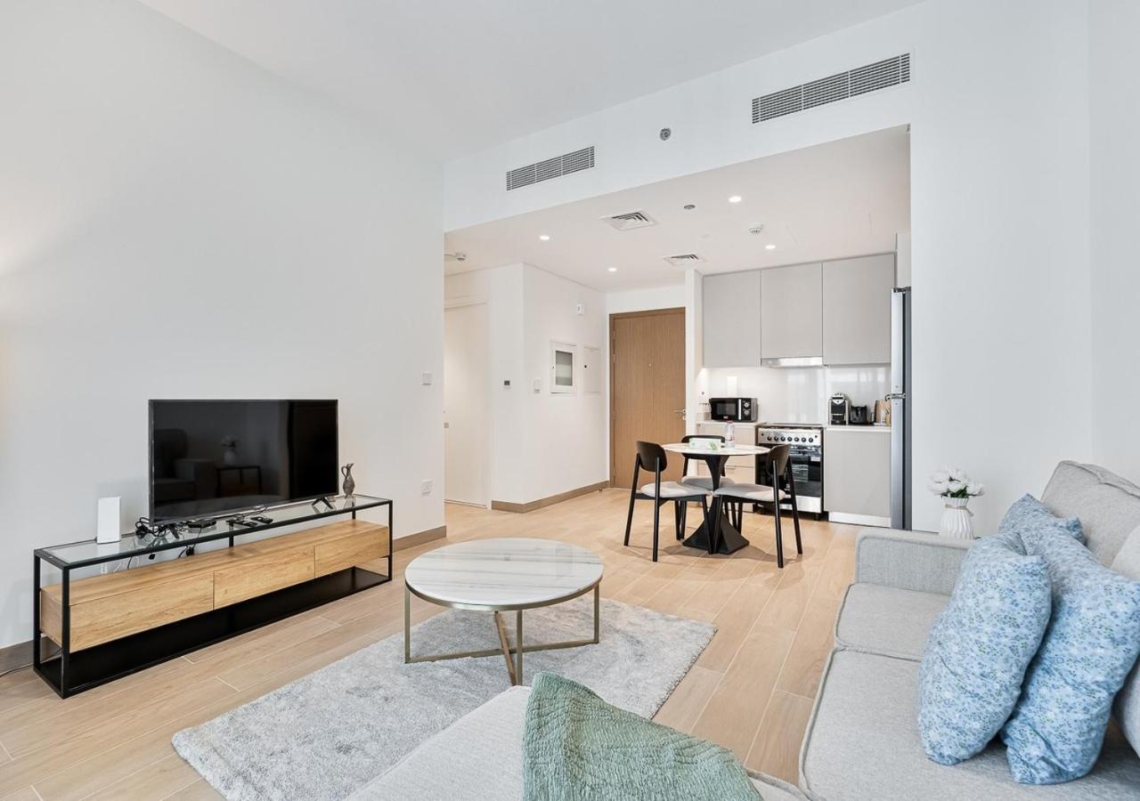 Apartment Enjoy The Friendly & Vibrant Neighborhood